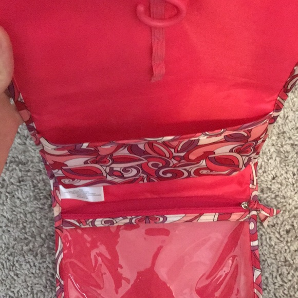 Travel case - Picture 3 of 5